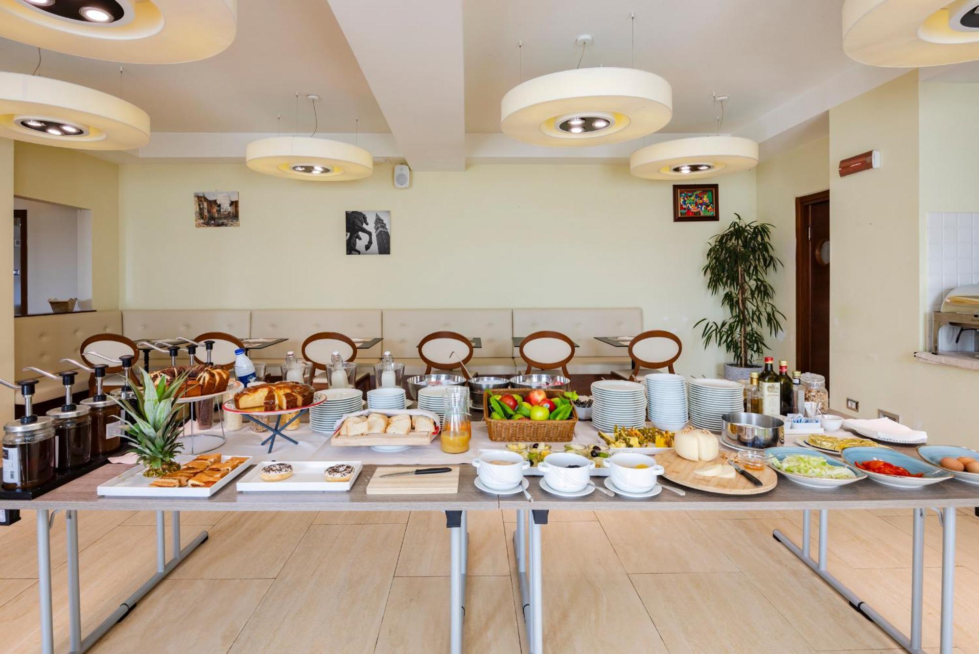 Hotel Il Gentiluomo Arezzo Luaran gambar