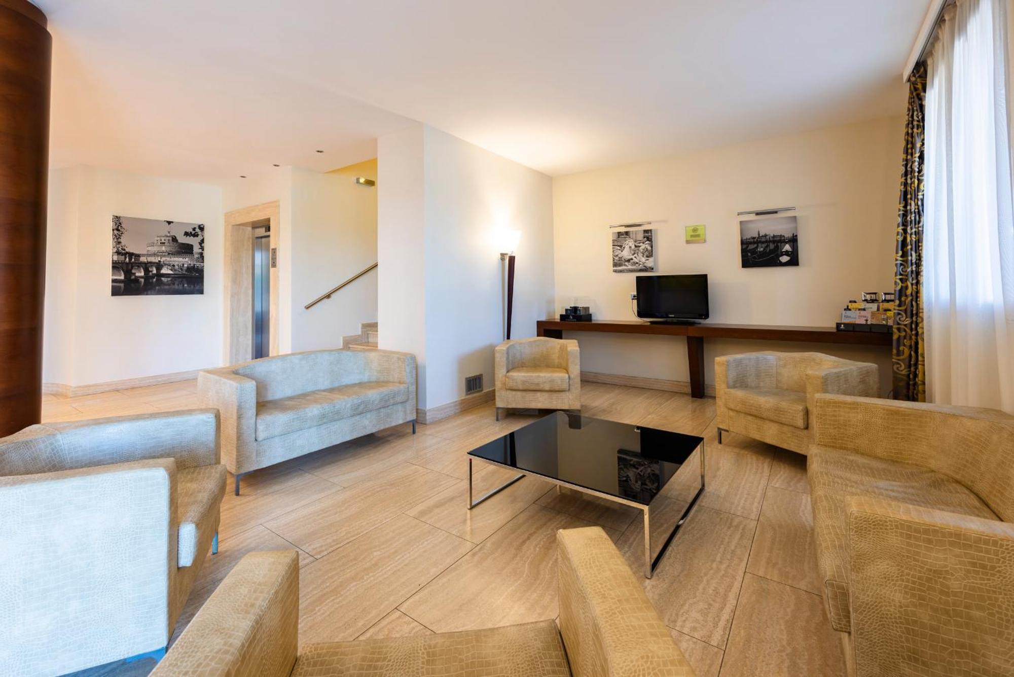 Hotel Il Gentiluomo Arezzo Luaran gambar